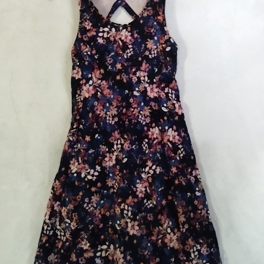 Sleeveless Navy Midi Dress w/ Pink Floral Print Built In Shapewear/Thigh Pockets